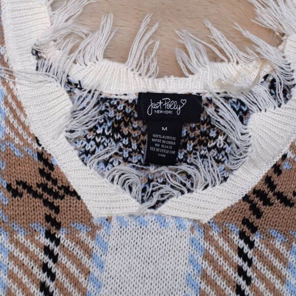 Just Polly Plaid Cropped Sweater Sz M Oversized Boxy Knit V-Neck Grunge Top - Picture 3 of 10